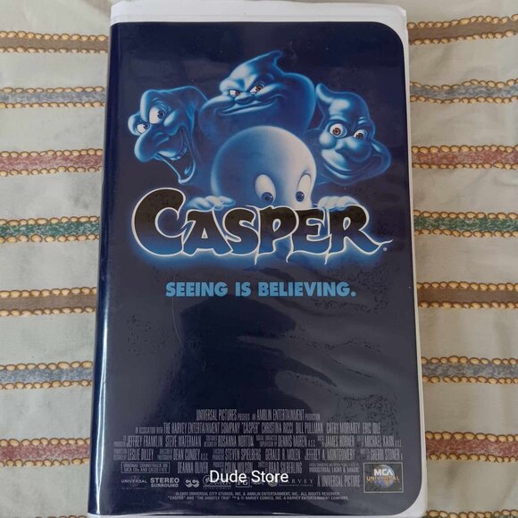 Casper: Seeing is Believing - Rated PG - clam shell case - 1995 VHS - Picture 1 of 3